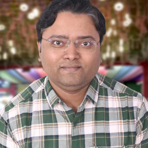Portrait of Vivek Parikh, Head of Engineering